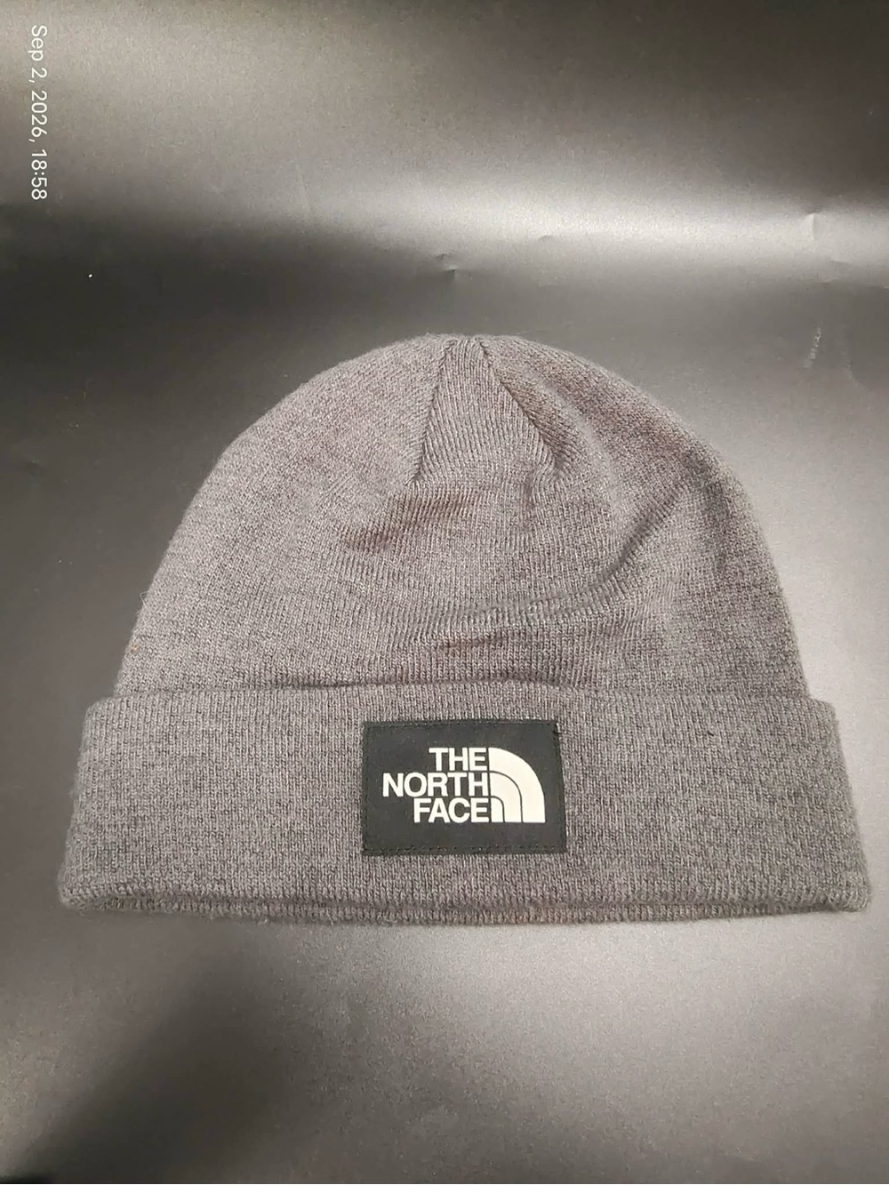 NWOT The North Face unisex One Size Fits All Beanie, Dark Gray